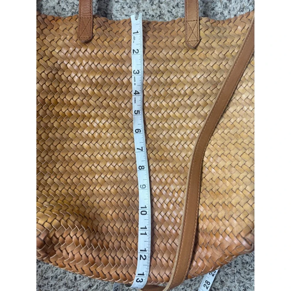 Madewell The Medium Transport Tote: Woven Leather Edition brown